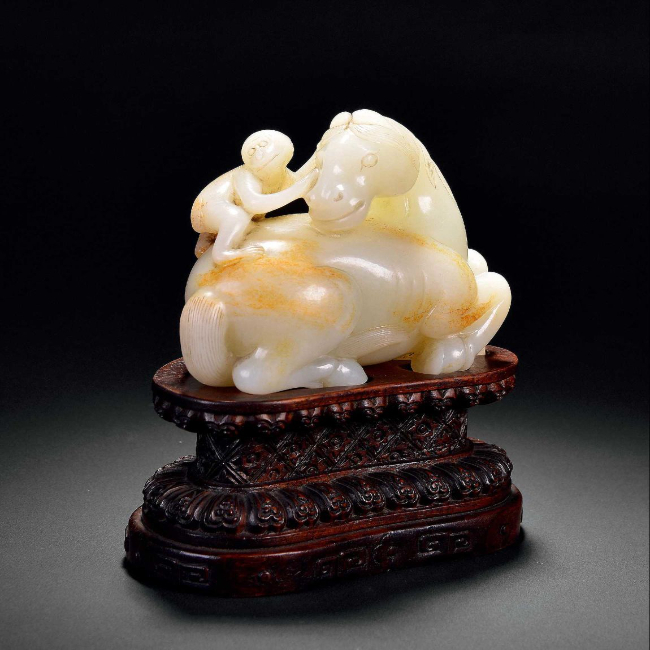 白玉马上封侯摆件